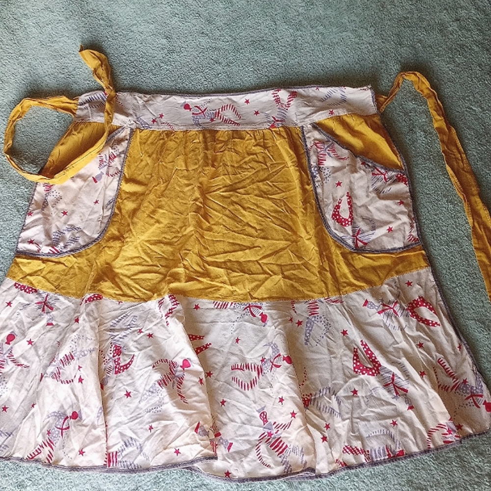 Two Antique/Vintage Unique Aprons! Free Shipping y'all!!